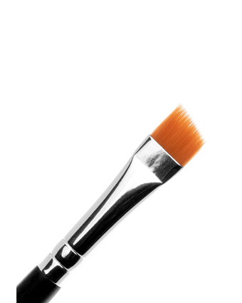 #72 Angled Flat Liner Brush